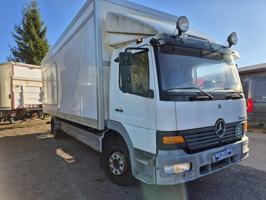 Mercedes-Benz Atego 1223 umpikori+pl nostin - 厢式卡车:图2 Mercedes-Benz Atego 1223 umpikori+pl nostin - 厢式卡车:图2
