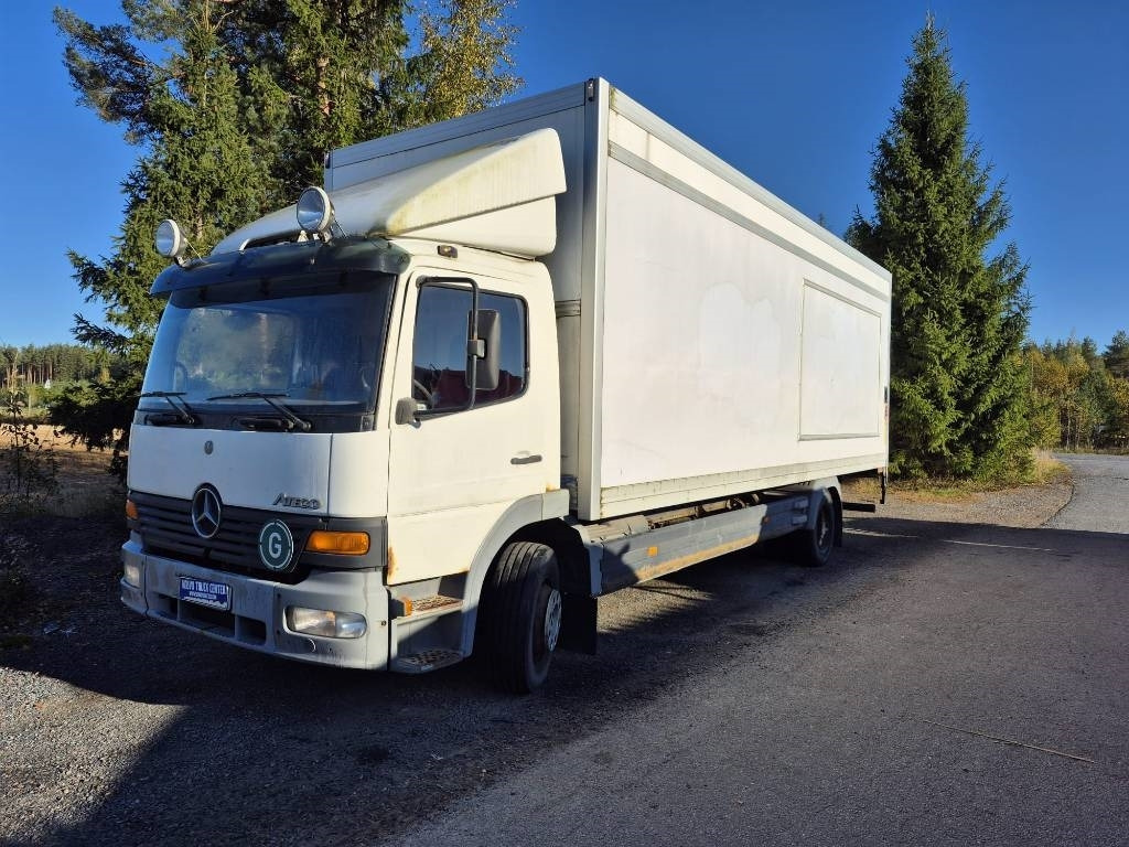 Mercedes-Benz Atego 1223 umpikori+pl nostin - 厢式卡车:图1 Mercedes-Benz Atego 1223 umpikori+pl nostin - 厢式卡车:图1