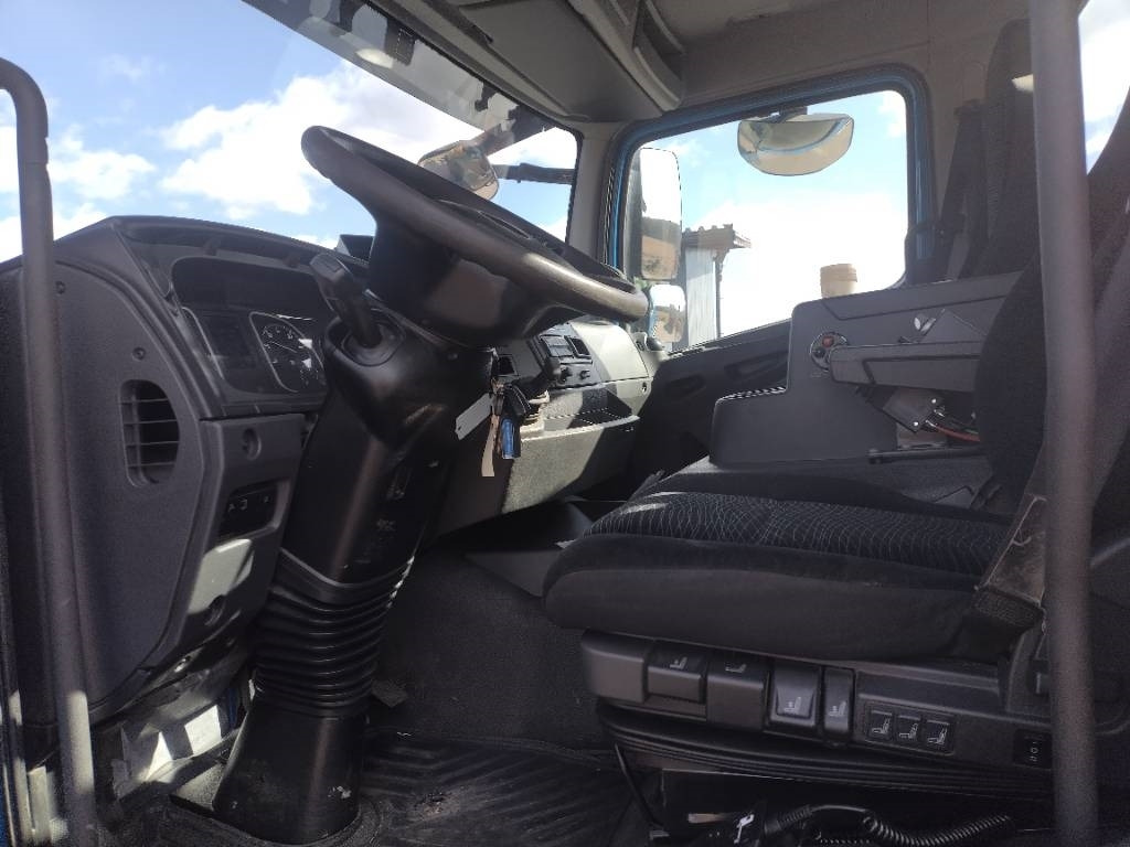 箕斗装载车 Mercedes-Benz Atego 1224 multilift vaijerilaite,euro6, 250tkm:图7 箕斗装载车 Mercedes-Benz Atego 1224 multilift vaijerilaite,euro6, 250tkm:图7