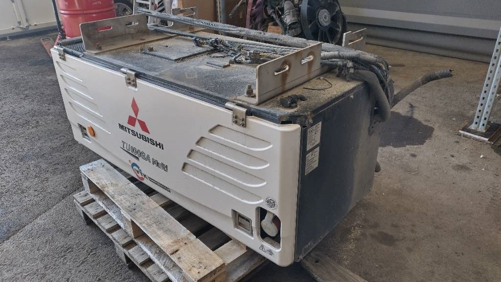 Mitsubishi TU100 SAEM Multi kylmäkone - 发动机 适用于 卡车:图2 Mitsubishi TU100 SAEM Multi kylmäkone - 发动机 适用于 卡车:图2
