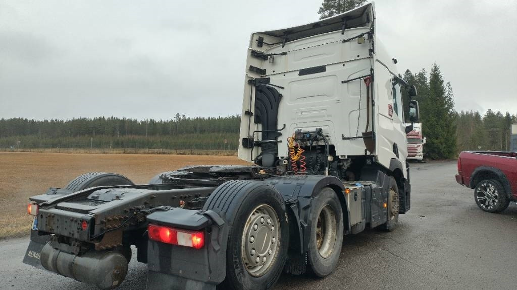 Renault T520 6x2 vetoauto - 牵引车:图5 Renault T520 6x2 vetoauto - 牵引车:图5