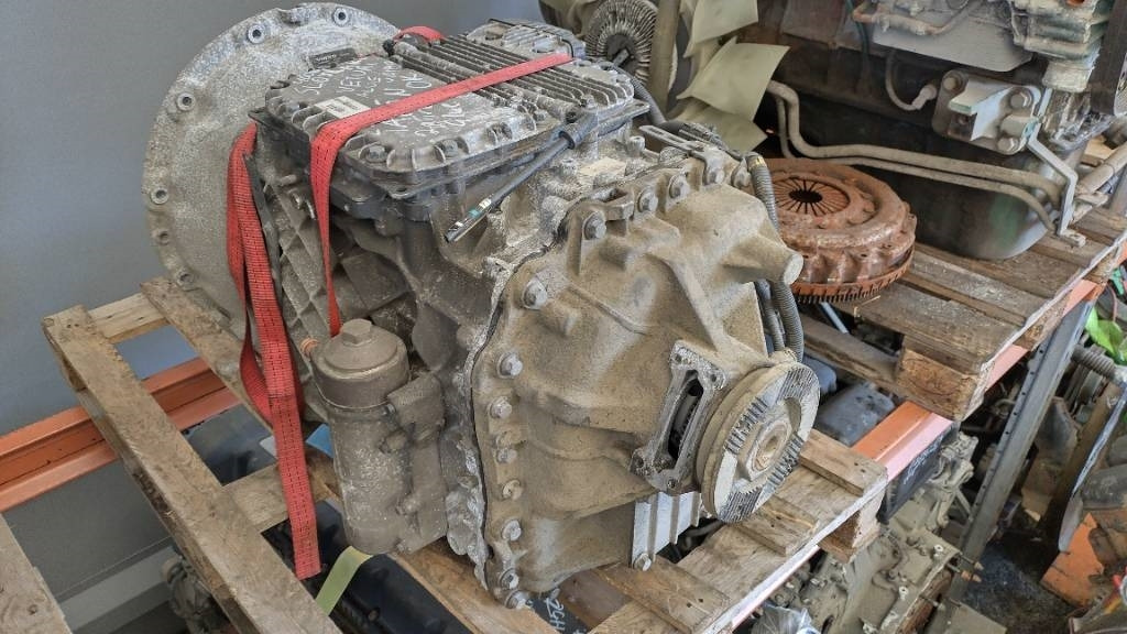 Volvo AT2612F dual pumpulla,320tkm - 变速箱 适用于 卡车:图1 Volvo AT2612F dual pumpulla,320tkm - 变速箱 适用于 卡车:图1