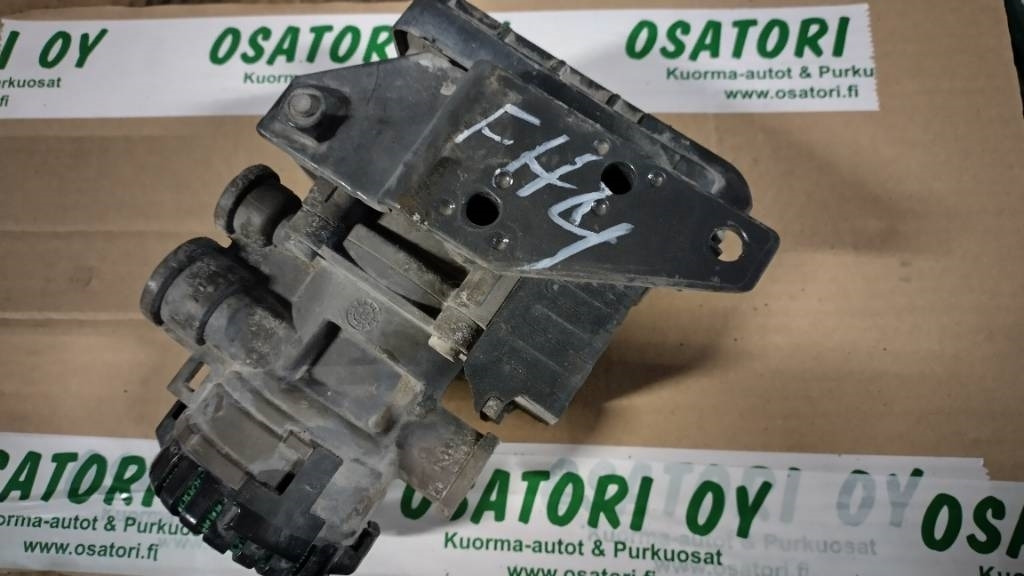 Volvo EBS modulaattori - 制动零件 适用于 卡车:图2 Volvo EBS modulaattori - 制动零件 适用于 卡车:图2