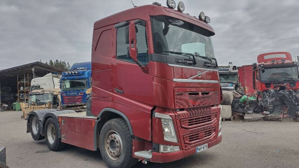 Volvo FH13 6x4 nouseva teliveto, HYDR!! - 牵引车:图2 Volvo FH13 6x4 nouseva teliveto, HYDR!! - 牵引车:图2