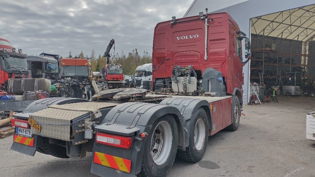 Volvo FH13 6x4 nouseva teliveto, HYDR!! - 牵引车:图4 Volvo FH13 6x4 nouseva teliveto, HYDR!! - 牵引车:图4