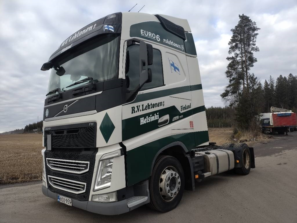 Volvo FH460 mega veturi - 牵引车:图2 Volvo FH460 mega veturi - 牵引车:图2