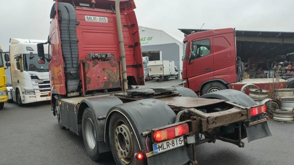 Volvo FH480 6x2 takateli veturi, hydrauliikka,manuaali - 牵引车:图3 Volvo FH480 6x2 takateli veturi, hydrauliikka,manuaali - 牵引车:图3