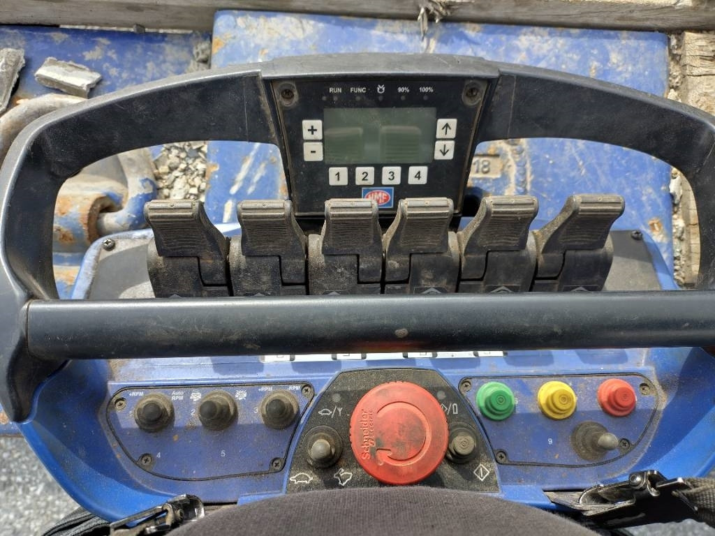 Volvo FH500 tc 6x4 HMF 2820 nosturi+jib,HCT,aj.120tkm - 牵引车:图4 Volvo FH500 tc 6x4 HMF 2820 nosturi+jib,HCT,aj.120tkm - 牵引车:图4