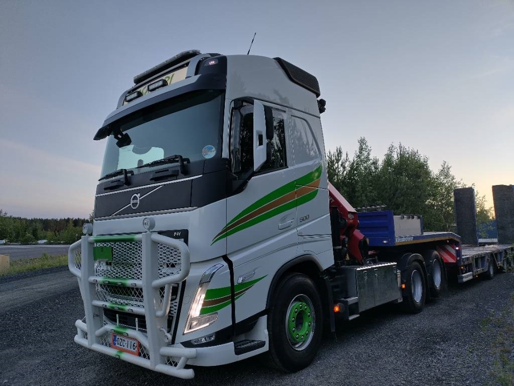 Volvo FH500 tc 6x4 HMF 2820 nosturi+jib,HCT,aj.120tkm - 牵引车:图3 Volvo FH500 tc 6x4 HMF 2820 nosturi+jib,HCT,aj.120tkm - 牵引车:图3