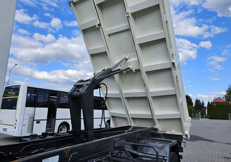 DAF LF 55.220 / SPROWADZONY Z FRANCJI / 119 000 KM - 翻斗车:图4 DAF LF 55.220 / SPROWADZONY Z FRANCJI / 119 000 KM - 翻斗车:图4