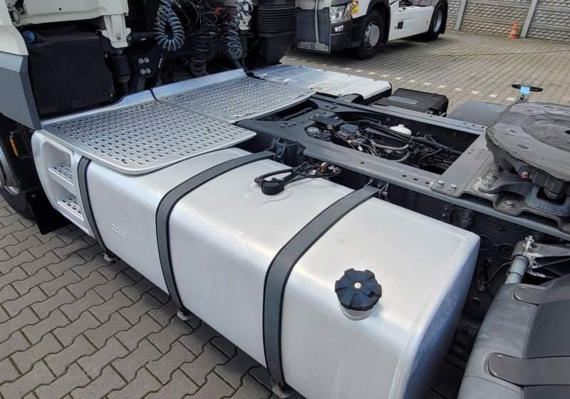 DAF XF510 SPACE CAB / SPROWADZONY / MANUAL / RETARDER - 牵引车:图3 DAF XF510 SPACE CAB / SPROWADZONY / MANUAL / RETARDER - 牵引车:图3