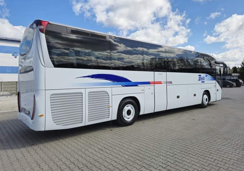 Iveco MAGELYS / SPROWADZONE / MANUAL / 12.20 M - 长途客车:图4 Iveco MAGELYS / SPROWADZONE / MANUAL / 12.20 M - 长途客车:图4