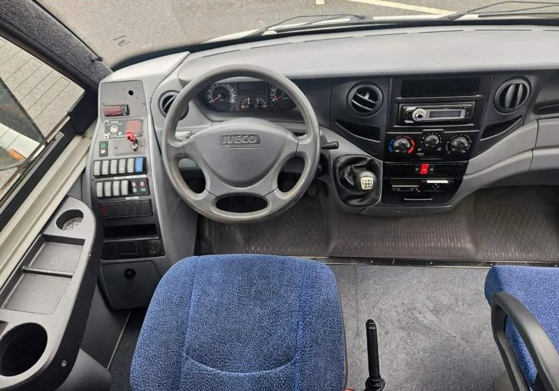 Iveco WING / SPROWADZONY/ 34 MIEJSCA/ MANUAL - 小型巴士, 小型客车:图4 Iveco WING / SPROWADZONY/ 34 MIEJSCA/ MANUAL - 小型巴士, 小型客车:图4