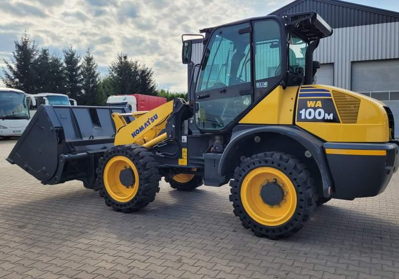 Komatsu WA1 100M / SPROWADZONA Z FRANCJI/ 6 300 MTH - 轮式装载机:图3 Komatsu WA1 100M / SPROWADZONA Z FRANCJI/ 6 300 MTH - 轮式装载机:图3