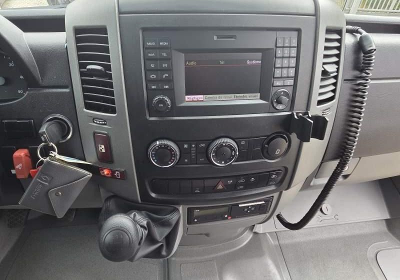 Mercedes-Benz SPRINTER TRANSFER 35 / SPROWADZONY/ 6 800 KM - 小型巴士, 小型客车:图2 Mercedes-Benz SPRINTER TRANSFER 35 / SPROWADZONY/ 6 800 KM - 小型巴士, 小型客车:图2