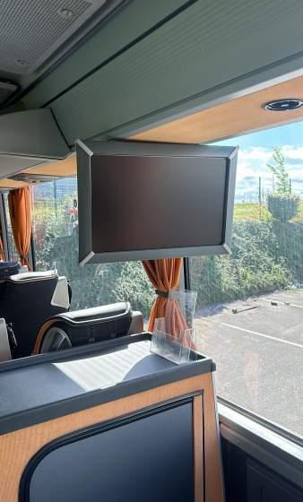 Mercedes-Benz TOURISMO 17 RHD / SPROWADZONY/ 14 METRÓW - 长途客车:图5 Mercedes-Benz TOURISMO 17 RHD / SPROWADZONY/ 14 METRÓW - 长途客车:图5