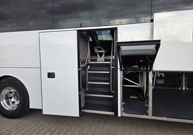 VanHool EX16 / SPROWADZONY Z FR / 65 MIEJSC / 146 000 KM 租赁 VanHool EX16 / SPROWADZONY Z FR / 65 MIEJSC / 146 000 KM：图8