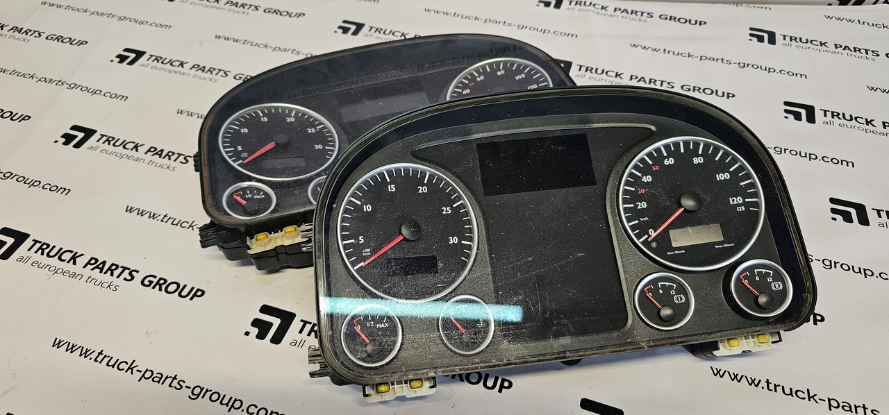 MAN MAN TGX / TGS EURO6 instrument panel, dashboard, information panel, instrument cluster 81272026265, 81258077136, 81272026268, 81258077149, 81258077142, 81272026252, 81272026254, 81258077138, 812720262 - 备件 适用于 卡车:图1 MAN MAN TGX / TGS EURO6 instrument panel, dashboard, information panel, instrument cluster 81272026265, 81258077136, 81272026268, 81258077149, 81258077142, 81272026252, 81272026254, 81258077138, 812720262 - 备件 适用于 卡车:图1