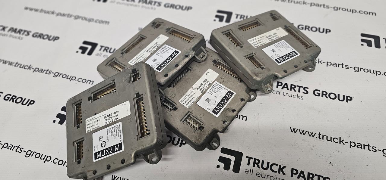 SCANIA SCANIA T, P, G, R, L, S, MUX2-M control unit, MUX2 - M, Ecu Scania F K N-Series Coach Trucks, SOLARIS, NOS Continental Automotive Multiplex Node MUX2-B D-78052, Multiplex MUX2-M VDO Siemens Truck Coac - ECU 适用于 卡车:图1 SCANIA SCANIA T, P, G, R, L, S, MUX2-M control unit, MUX2 - M, Ecu Scania F K N-Series Coach Trucks, SOLARIS, NOS Continental Automotive Multiplex Node MUX2-B D-78052, Multiplex MUX2-M VDO Siemens Truck Coac - ECU 适用于 卡车:图1