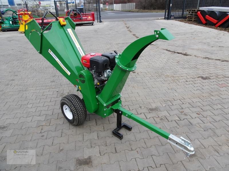 Agri Farm WOD7 15PS Benzin Motor Holzhäcksler Häcksler Schredder Gartenhäcksler Hacker NEU - 碎木机:图3 Agri Farm WOD7 15PS Benzin Motor Holzhäcksler Häcksler Schredder Gartenhäcksler Hacker NEU - 碎木机:图3