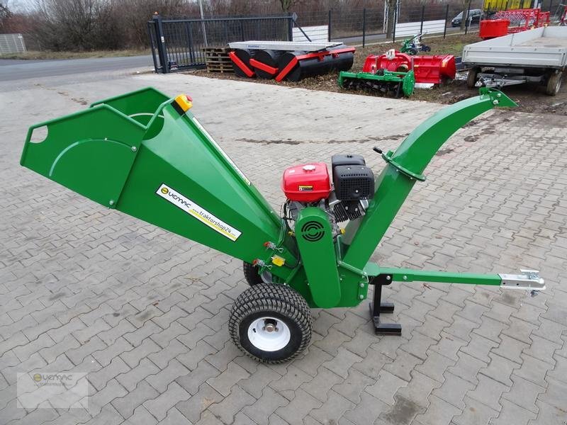 Agri Farm WOD7 15PS Benzin Motor Holzhäcksler Häcksler Schredder Gartenhäcksler Hacker NEU - 碎木机:图4 Agri Farm WOD7 15PS Benzin Motor Holzhäcksler Häcksler Schredder Gartenhäcksler Hacker NEU - 碎木机:图4