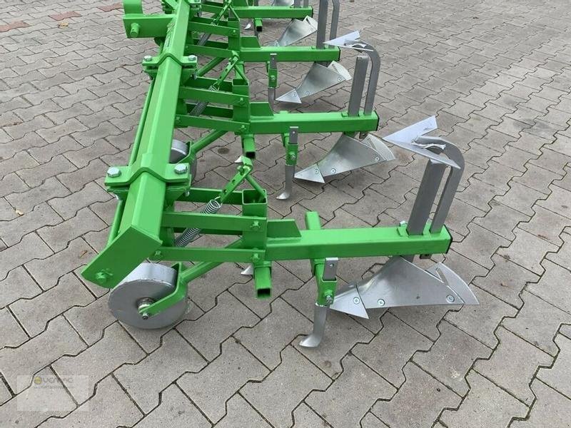 新的 土壤耕作设备 BOMET Kartoffelhäufler Bomet P475/1 4reihig Norma Häufler Kartoffel NEU:图8 新的 土壤耕作设备 BOMET Kartoffelhäufler Bomet P475/1 4reihig Norma Häufler Kartoffel NEU:图8