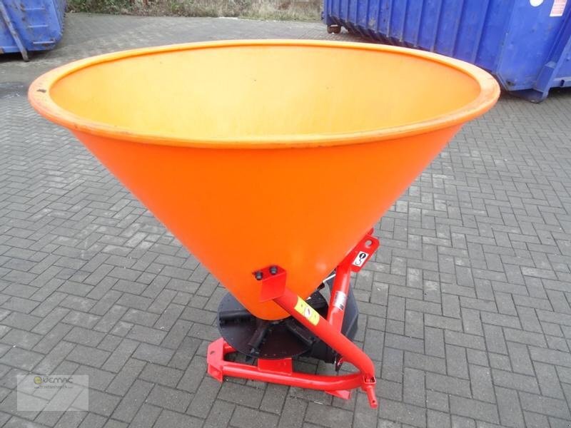 Dexwal Salzstreuer Düngerstreuer Streuer Trichterstreuer 500 Liter - 撒沙机/ 撒盐机:图5 Dexwal Salzstreuer Düngerstreuer Streuer Trichterstreuer 500 Liter - 撒沙机/ 撒盐机:图5