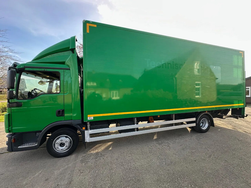MAN TGL 12.220 / NL TRUCK / 12T / BOX+LIFT 2000kg+SIDE DOOR / AIRCO - 厢式卡车:图2 MAN TGL 12.220 / NL TRUCK / 12T / BOX+LIFT 2000kg+SIDE DOOR / AIRCO - 厢式卡车:图2
