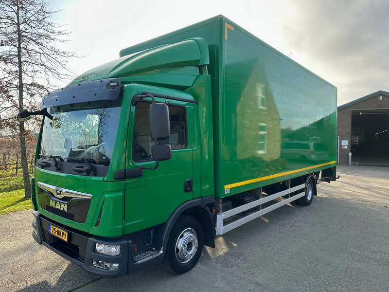 MAN TGL 12.220 / NL TRUCK / 12T / BOX+LIFT 2000kg+SIDE DOOR / AIRCO - 厢式卡车:图1 MAN TGL 12.220 / NL TRUCK / 12T / BOX+LIFT 2000kg+SIDE DOOR / AIRCO - 厢式卡车:图1
