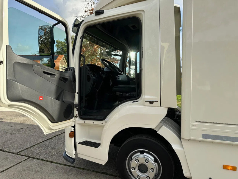 Mercedes-Benz Atego 916 / NL TRUCK / EURO 6 / TOP CONDITION!! / ELEC. SLIDING DOOR+DOUBLE SIDE DOOR+STEP / NEW TACHO - 厢式卡车:图4 Mercedes-Benz Atego 916 / NL TRUCK / EURO 6 / TOP CONDITION!! / ELEC. SLIDING DOOR+DOUBLE SIDE DOOR+STEP / NEW TACHO - 厢式卡车:图4