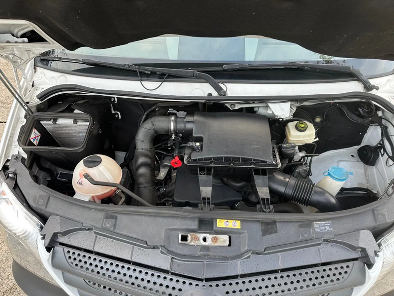 Mercedes-Benz Sprinter 313 CDI / L2H2 / AUTOMAAT / NL BUS / 130 PK / 2-ZITS / CC / AIRCO / CAMERA - 无侧窗厢式货车:图3 Mercedes-Benz Sprinter 313 CDI / L2H2 / AUTOMAAT / NL BUS / 130 PK / 2-ZITS / CC / AIRCO / CAMERA - 无侧窗厢式货车:图3