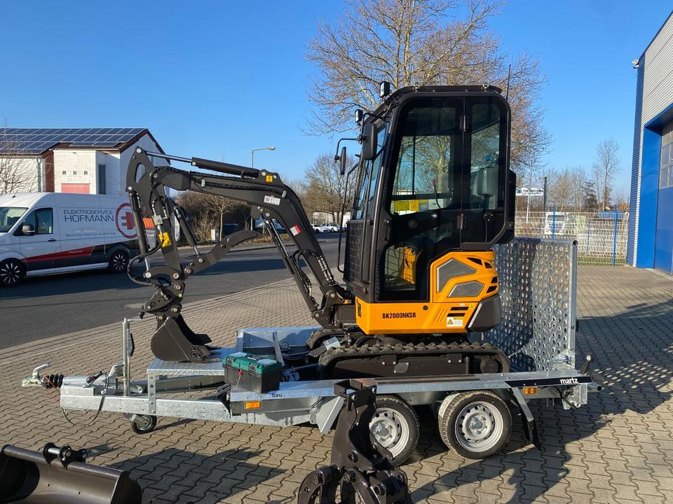 Minibagger BK2000NKSR + Tieflader + Zubehör *INKL.19% MWST*BERGER KRAUS*KUBOTA* KLIMA*SCHWENKARM*VERSTELLFAHRWERK* - 小型挖掘机:图4 Minibagger BK2000NKSR + Tieflader + Zubehör *INKL.19% MWST*BERGER KRAUS*KUBOTA* KLIMA*SCHWENKARM*VERSTELLFAHRWERK* - 小型挖掘机:图4
