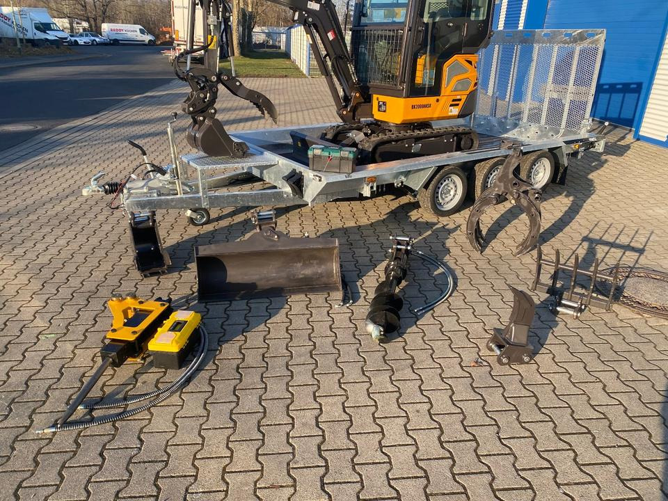 Minibagger BK2000NKSR + Tieflader + Zubehör *INKL.19% MWST*BERGER KRAUS*KUBOTA* KLIMA*SCHWENKARM*VERSTELLFAHRWERK* - 小型挖掘机:图2 Minibagger BK2000NKSR + Tieflader + Zubehör *INKL.19% MWST*BERGER KRAUS*KUBOTA* KLIMA*SCHWENKARM*VERSTELLFAHRWERK* - 小型挖掘机:图2
