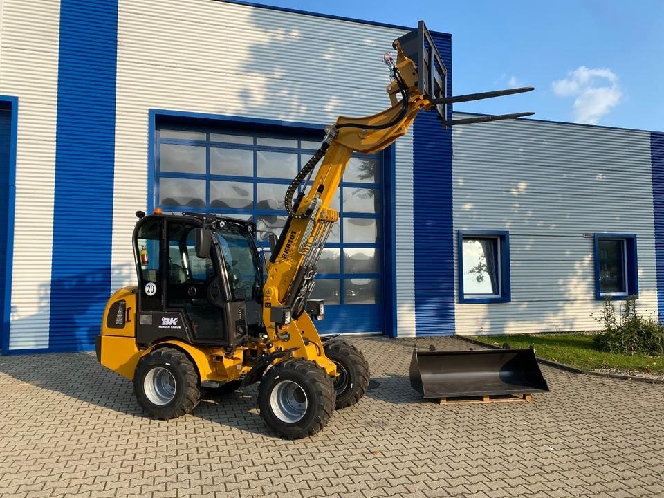 Teleskoplader/Radlader BK810T inkl. Gabel/Schaufelpaket *INKL.19% MWST*BERGER KRAUS*KUBOTA*EURO*CE* - 紧凑型装载机:图1 Teleskoplader/Radlader BK810T inkl. Gabel/Schaufelpaket *INKL.19% MWST*BERGER KRAUS*KUBOTA*EURO*CE* - 紧凑型装载机:图1