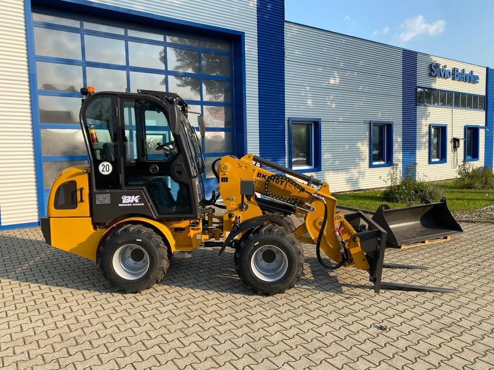 Teleskoplader/Radlader BK810T inkl. Gabel/Schaufelpaket *INKL.19% MWST*BERGER KRAUS*KUBOTA*EURO*CE* - 紧凑型装载机:图4 Teleskoplader/Radlader BK810T inkl. Gabel/Schaufelpaket *INKL.19% MWST*BERGER KRAUS*KUBOTA*EURO*CE* - 紧凑型装载机:图4