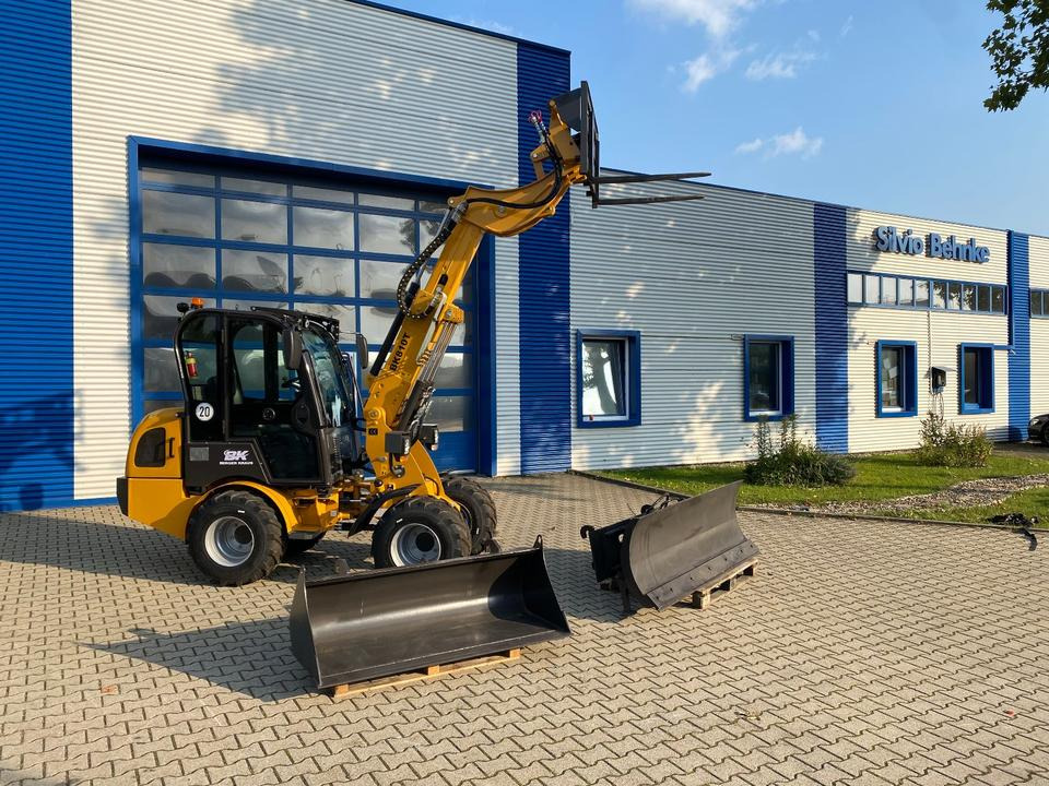 Teleskoplader/Radlader BK810T inkl. Schneeschild *INKL.19% MWST*BERGER KRAUS*KUBOTA*EURO*CE* - 紧凑型装载机:图2 Teleskoplader/Radlader BK810T inkl. Schneeschild *INKL.19% MWST*BERGER KRAUS*KUBOTA*EURO*CE* - 紧凑型装载机:图2