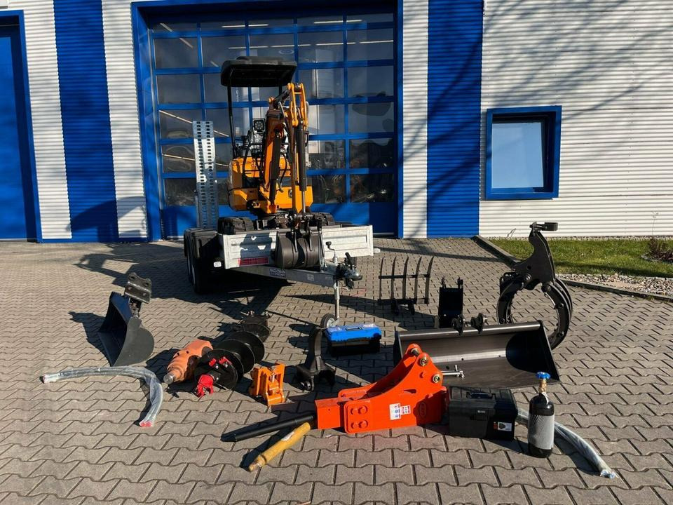 Vermietung / Minibagger 2-Tonnen inkl. Anhänger / ab 3 Tage / Verstellfahrwerk / Schwenkarm / Anbaugeräte - 其他机械:图2 Vermietung / Minibagger 2-Tonnen inkl. Anhänger / ab 3 Tage / Verstellfahrwerk / Schwenkarm / Anbaugeräte - 其他机械:图2