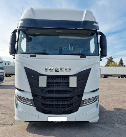 Iveco AS440ST*LNG*Standard*2022*2 Tanks - 牵引车:图1 Iveco AS440ST*LNG*Standard*2022*2 Tanks - 牵引车:图1