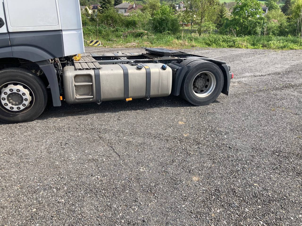 牵引车 Mercedes-Benz Actros 1845 LS 4x2 BigSpace：图7