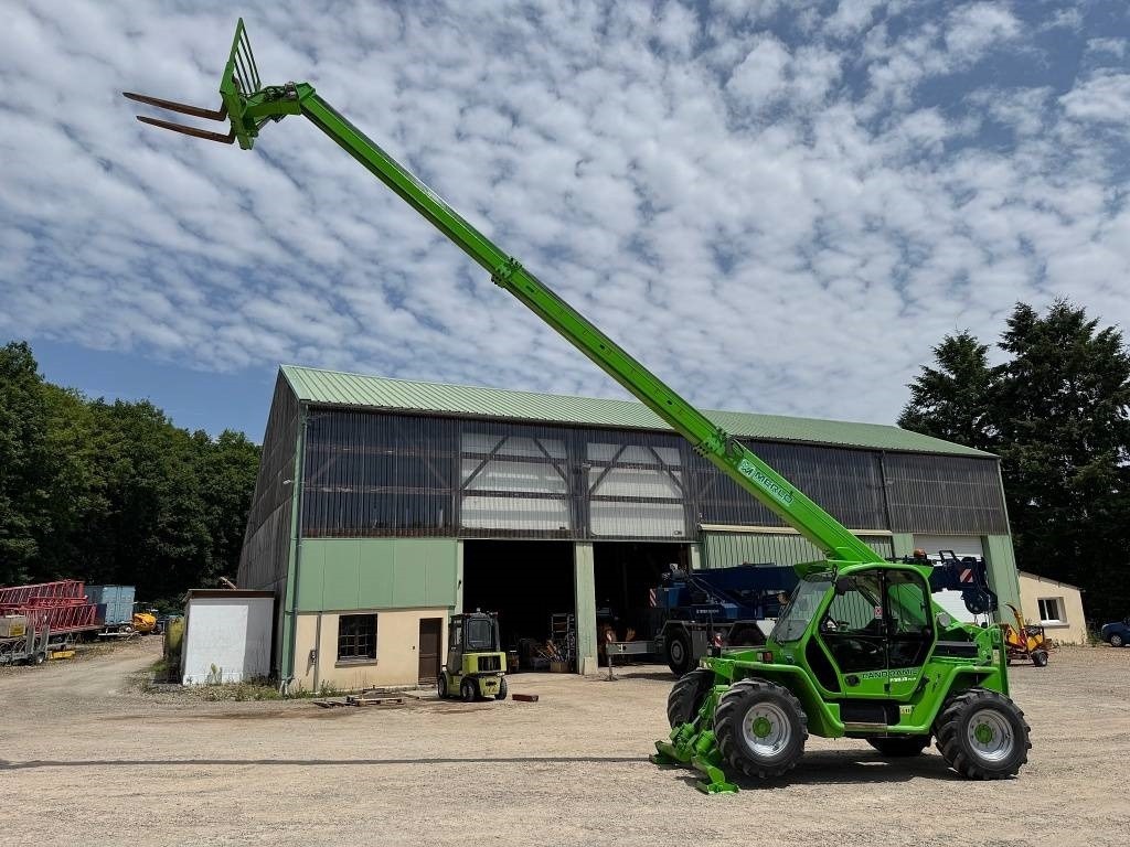 Merlo P 38.13 Plus - 伸缩臂叉装车:图2 Merlo P 38.13 Plus - 伸缩臂叉装车:图2