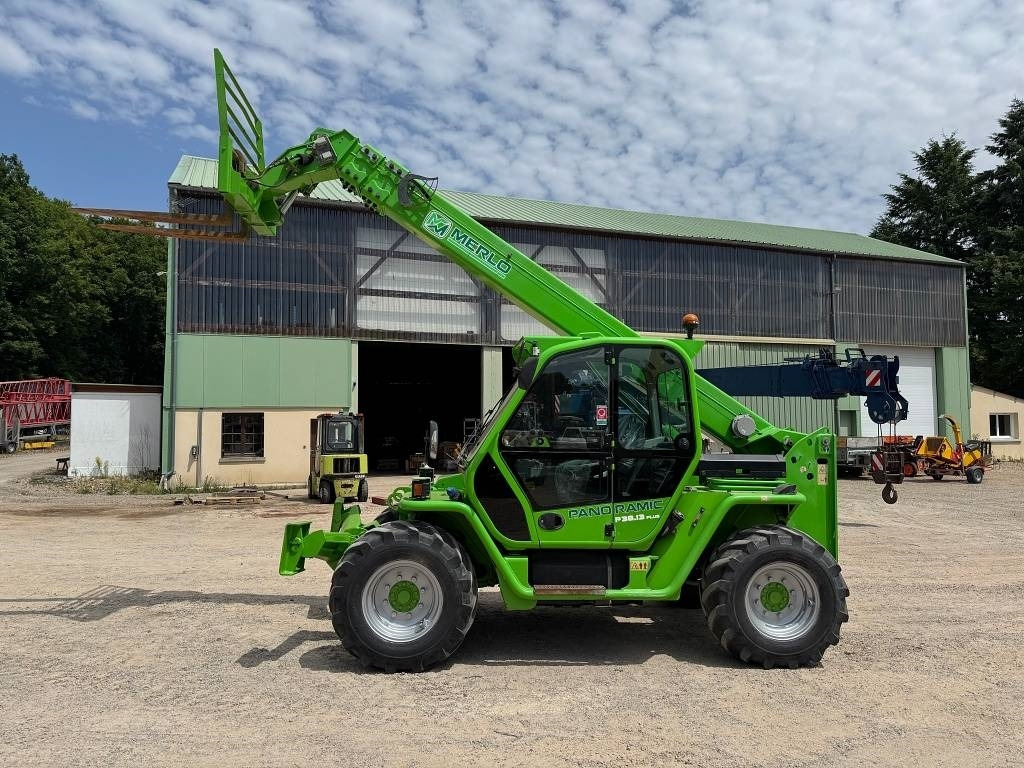 Merlo P 38.13 Plus - 伸缩臂叉装车:图5 Merlo P 38.13 Plus - 伸缩臂叉装车:图5