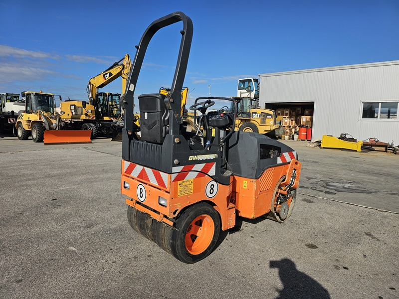 BOMAG BW100AC-4 - 组合式压路机:图3 BOMAG BW100AC-4 - 组合式压路机:图3