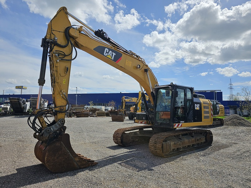 CATERPILLAR 323EL GPS Trimble - 履带式挖掘机:图1 CATERPILLAR 323EL GPS Trimble - 履带式挖掘机:图1
