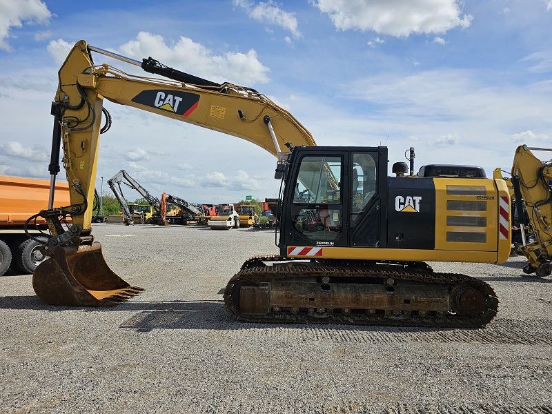 CATERPILLAR 323EL GPS Trimble - 履带式挖掘机:图2 CATERPILLAR 323EL GPS Trimble - 履带式挖掘机:图2