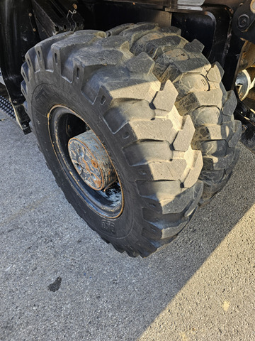 轮式挖掘机 CATERPILLAR M318F：图20