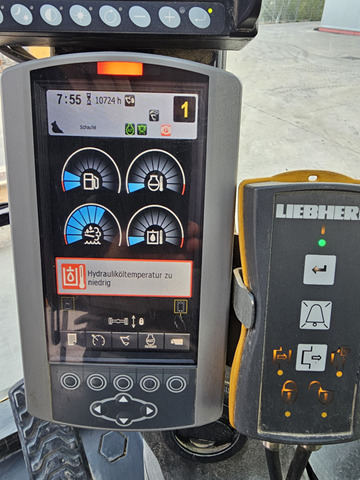 轮式挖掘机 CATERPILLAR M318F：图11