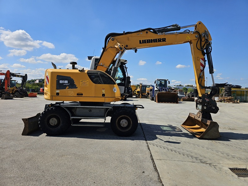 LIEBHERR A918 Compact - 轮式挖掘机:图4 LIEBHERR A918 Compact - 轮式挖掘机:图4
