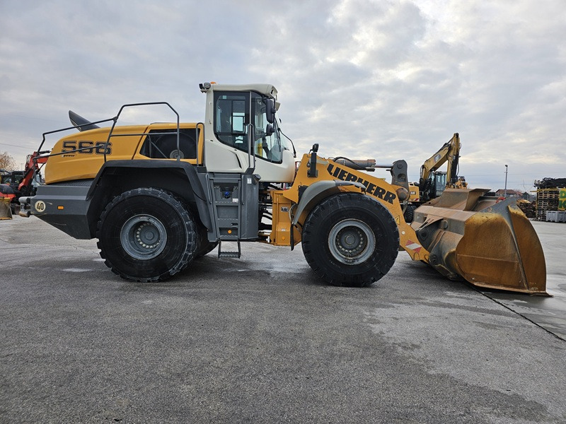 LIEBHERR L566 - 轮式装载机:图4 LIEBHERR L566 - 轮式装载机:图4