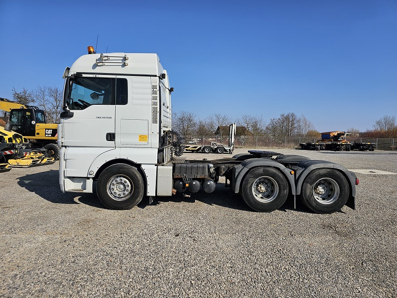 MAN TGX33.540 6x4 - 牵引车:图2 MAN TGX33.540 6x4 - 牵引车:图2
