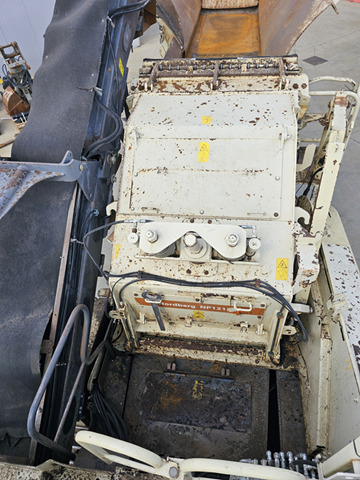 反击式破碎机 METSO LT1213S：图20